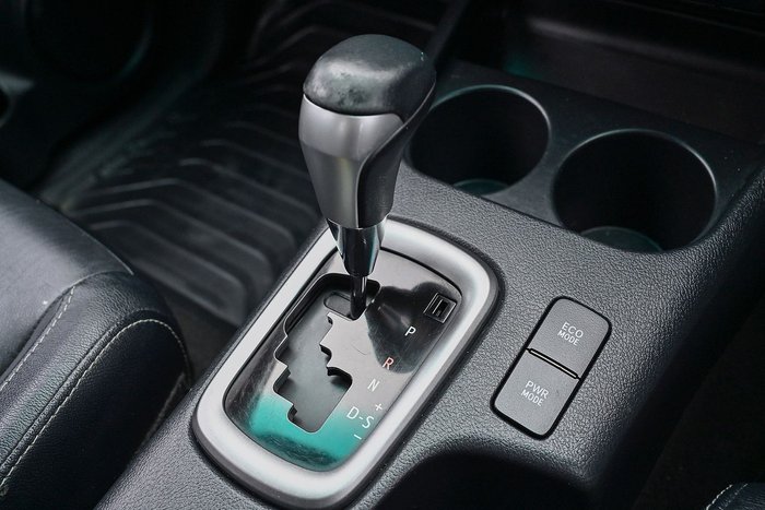 2016 Toyota Hilux SR5