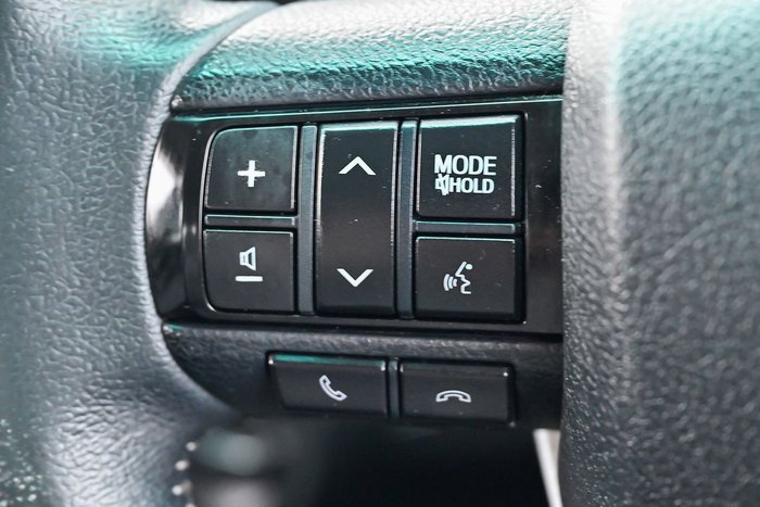 2016 Toyota Hilux SR5