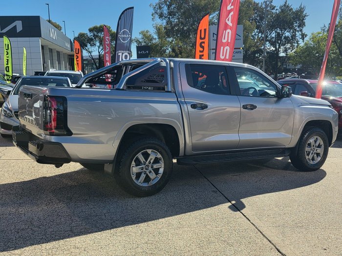 2025 Nissan Navara ST