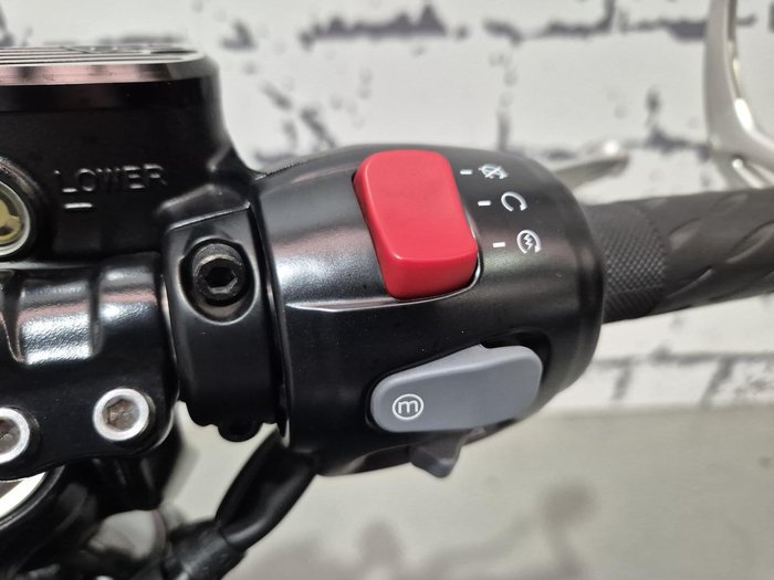 2017 Triumph Thruxton 1200 Thruxton Green