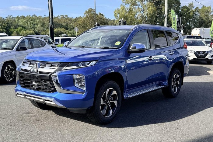 2024 Mitsubishi Pajero Sport GLS