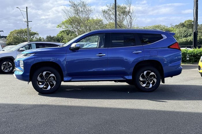 2024 Mitsubishi Pajero Sport GLS