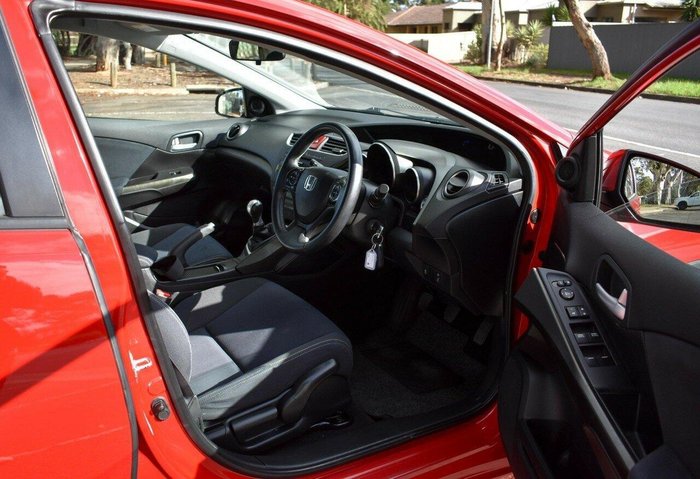 2015 Honda Civic VTi-S