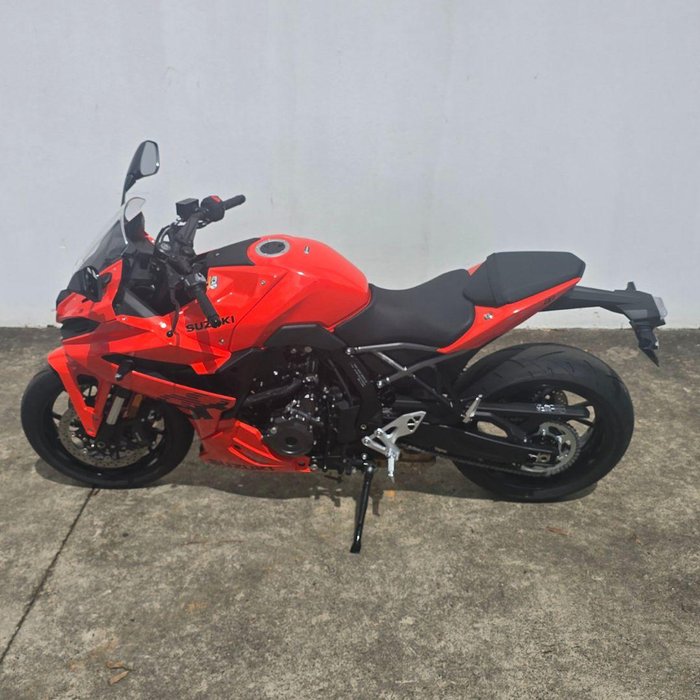 2026 Suzuki GSX-8R GSX-R Orange