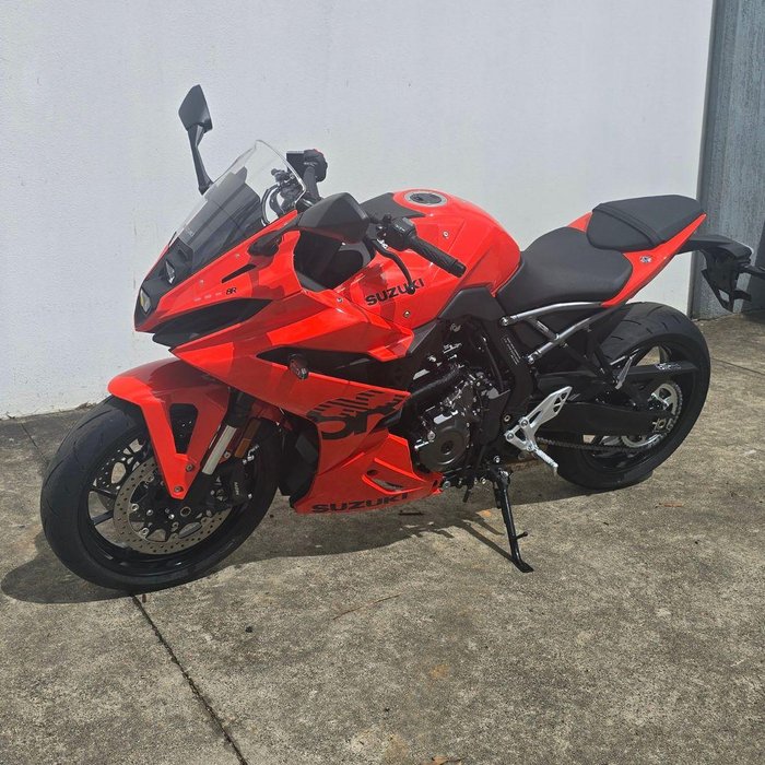 2026 Suzuki GSX-8R GSX-R Orange