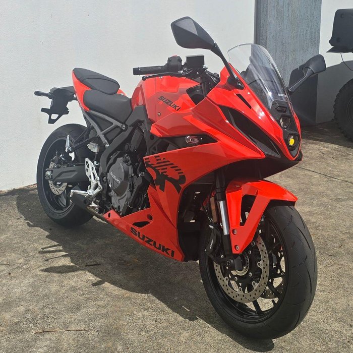 2026 Suzuki GSX-8R GSX-R Orange