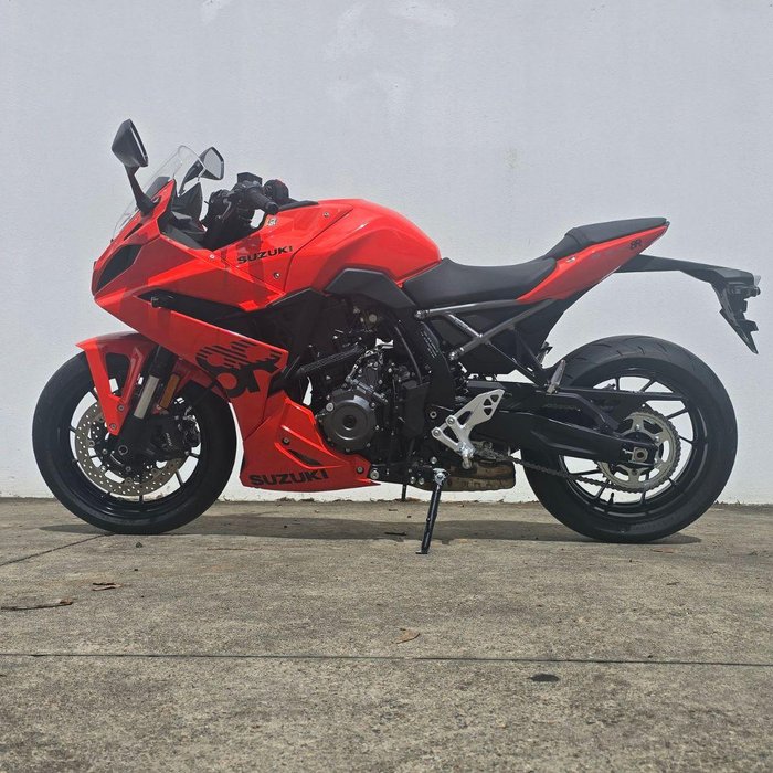 2026 Suzuki GSX-8R GSX-R Orange