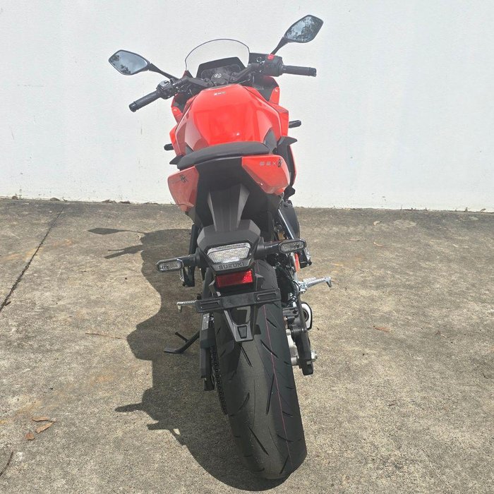 2026 Suzuki GSX-8R GSX-R Orange