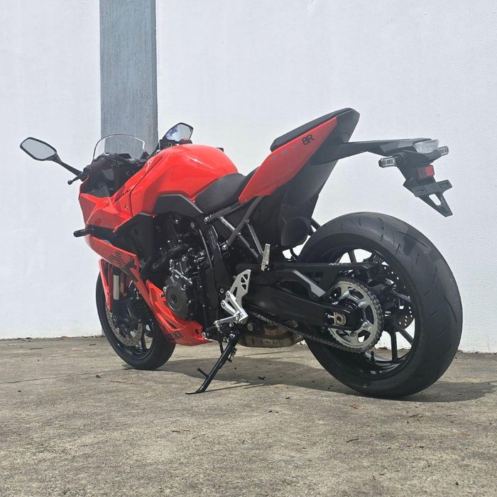 2026 Suzuki GSX-8R GSX-R Orange
