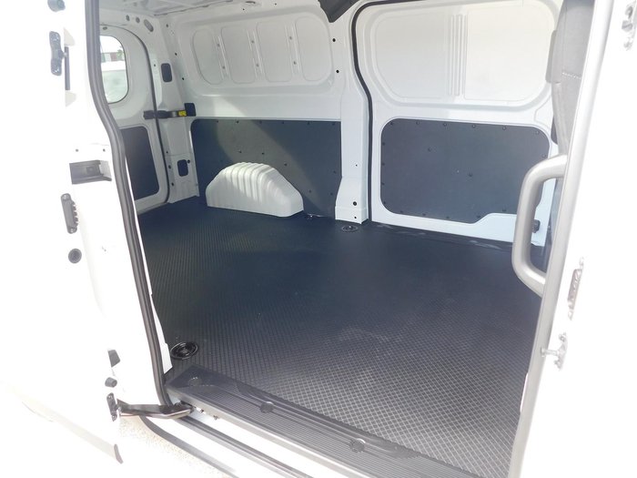 2025 LDV Deliver 7