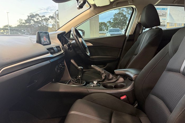 2017 Mazda 3 Maxx