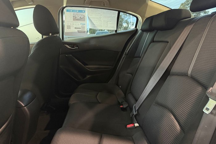2017 Mazda 3 Maxx