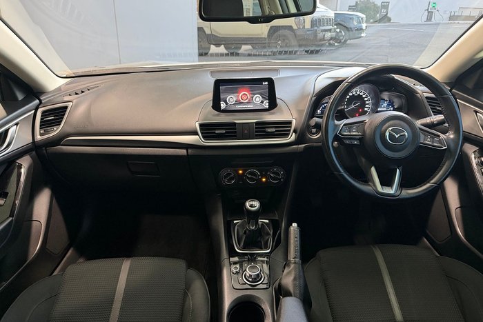 2017 Mazda 3 Maxx