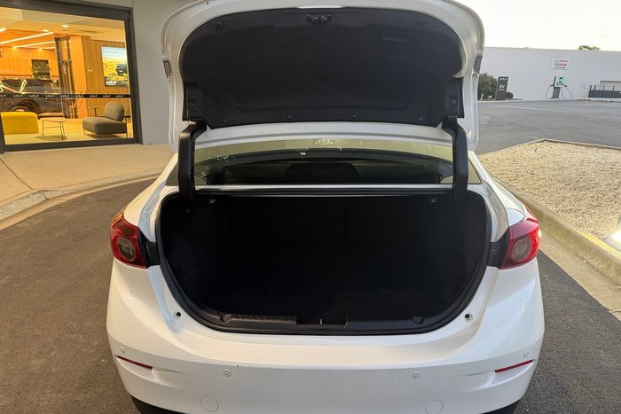 2017 Mazda 3 Maxx