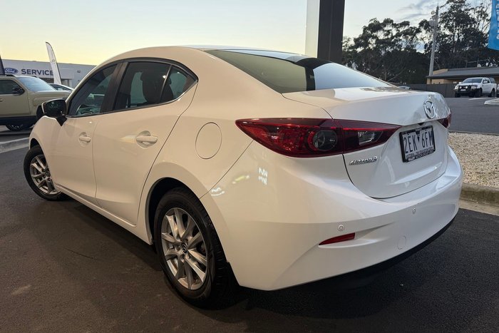 2017 Mazda 3 Maxx