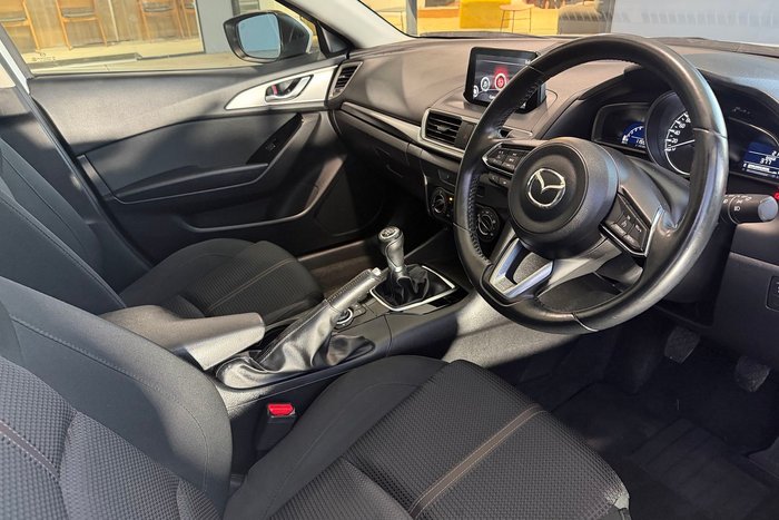 2017 Mazda 3 Maxx