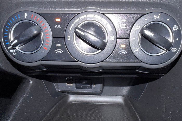 2017 Mazda 3 Maxx