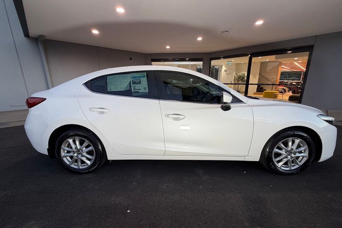 2017 Mazda 3 Maxx
