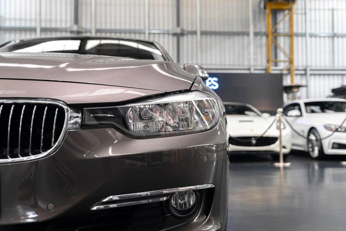 2012 BMW 3 Series 320i F30 Havanna