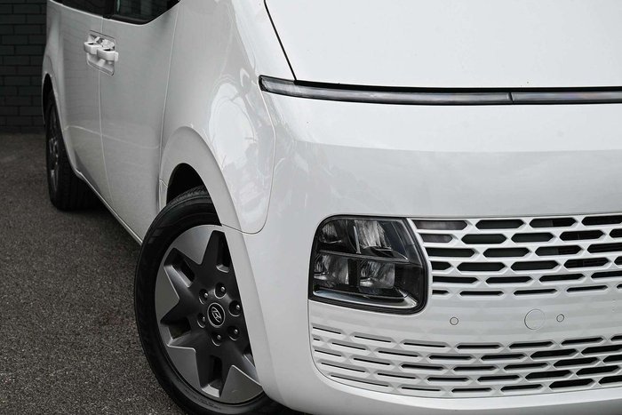 2022 Hyundai STARIA