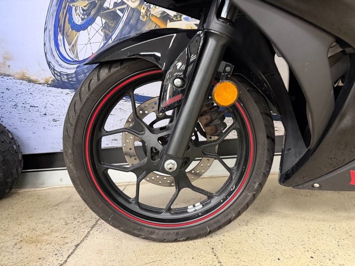 2015 Yamaha YZF-R3 BLACK