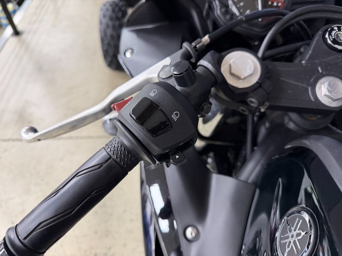 2015 Yamaha YZF-R3 BLACK