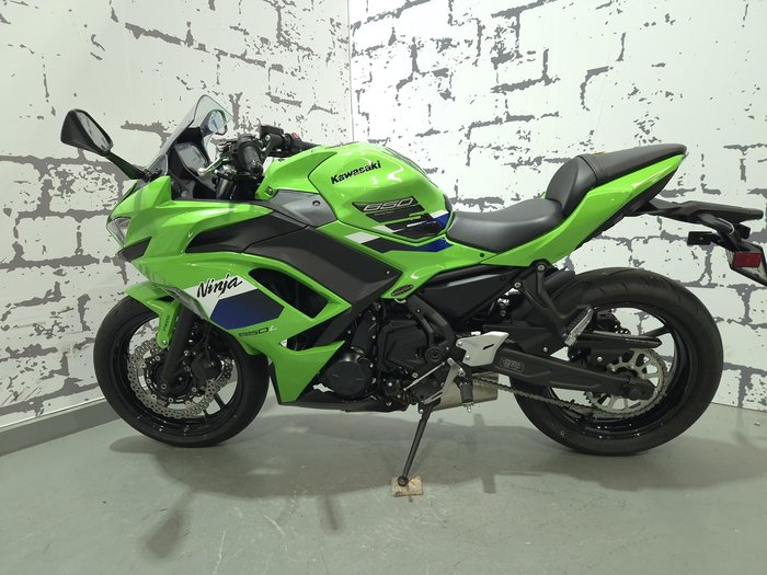 2026 Kawasaki Ninja 650L (LAMS) ABS Ninja Green