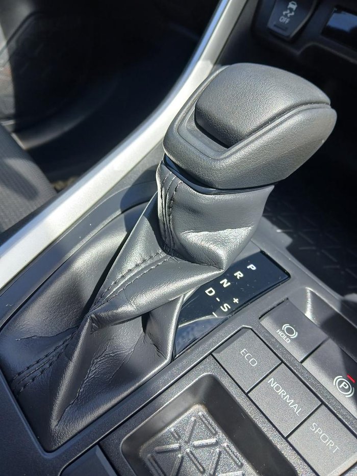 2024 Toyota RAV4 GX