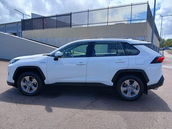 2024 Toyota RAV4 GX
