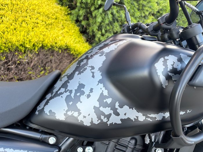 2026 Royal Enfield HIMALAYAN 450 MANA BLACK