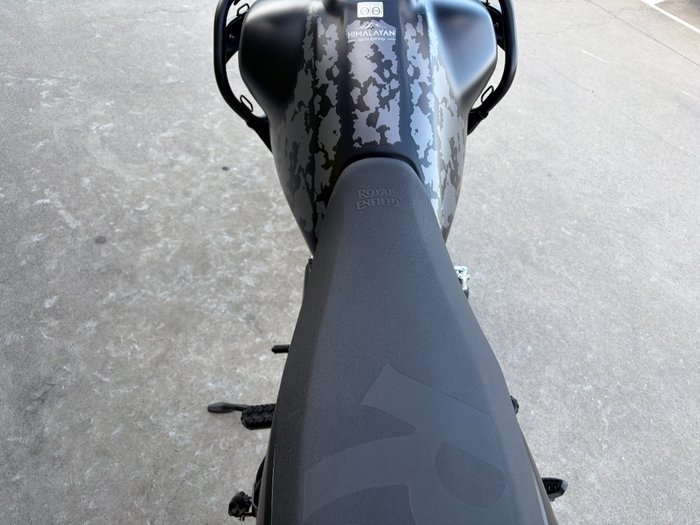 2026 Royal Enfield HIMALAYAN 450 MANA BLACK