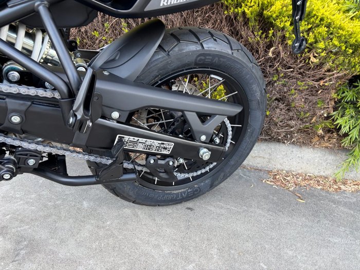 2026 Royal Enfield HIMALAYAN 450 MANA BLACK