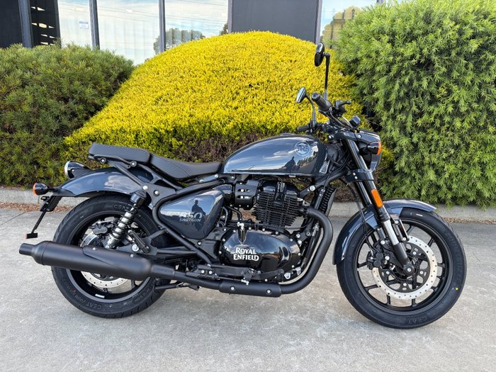 2026 Royal Enfield SHOTGUN 650