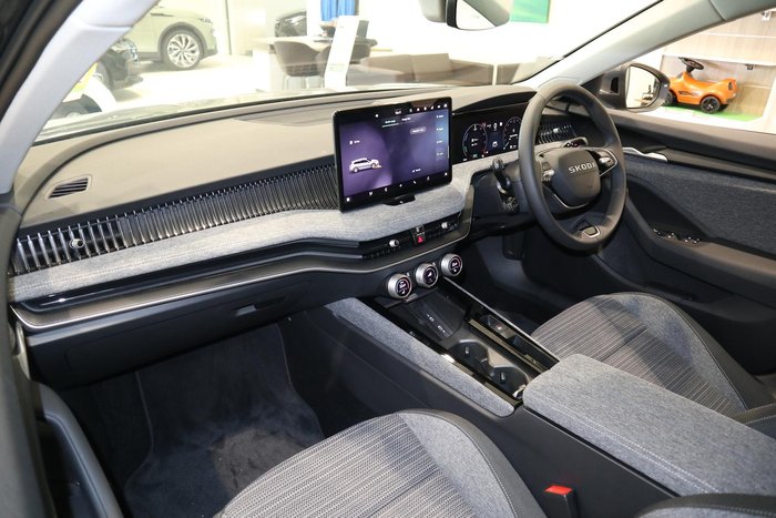 2026 SKODA Superb Select PHEV