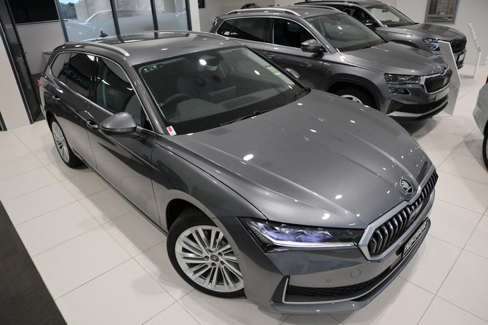 2026 SKODA Superb Select PHEV