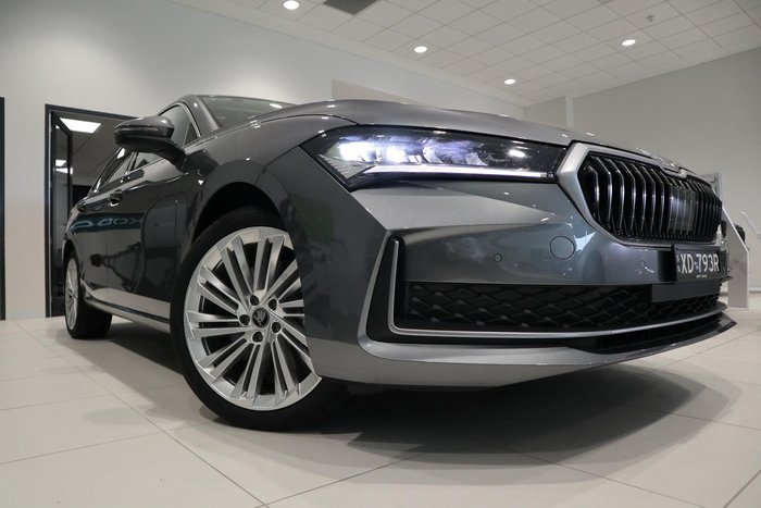 2026 SKODA Superb Select PHEV