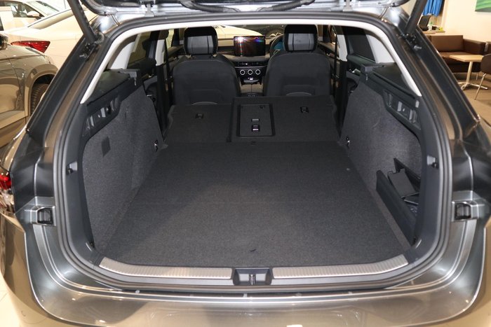 2026 SKODA Superb Select PHEV