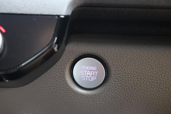 2024 Kia Carnival GT-Line Lite