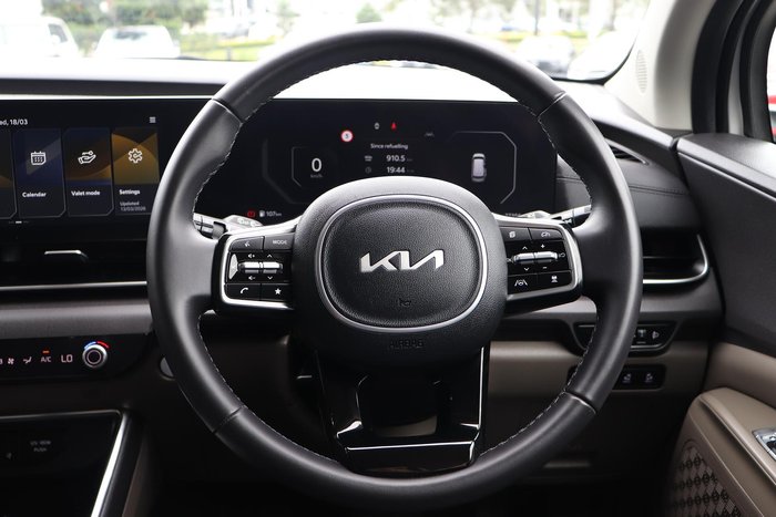 2024 Kia Carnival GT-Line Lite