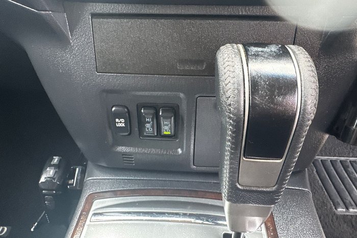 2014 Mitsubishi Pajero Exceed NW MY14 4X4 Dual Range White