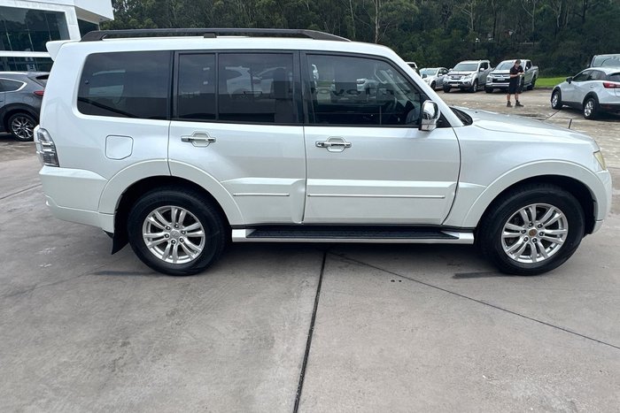 2014 Mitsubishi Pajero Exceed NW MY14 4X4 Dual Range White