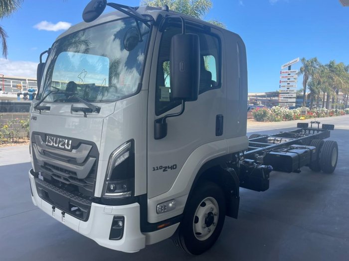 2025 Isuzu Frd 110-240 Am R52