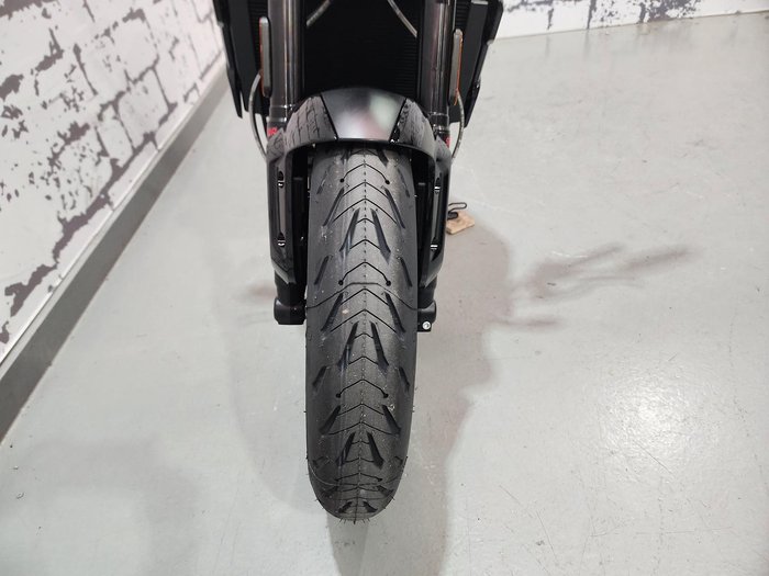 2026 Triumph Trident 660 Trident White