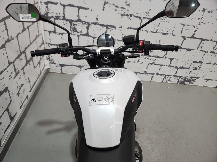 2026 Triumph Trident 660 Trident White