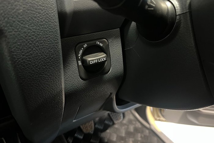 2023 Toyota Landcruiser GXL