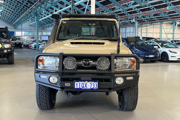2023 Toyota Landcruiser GXL