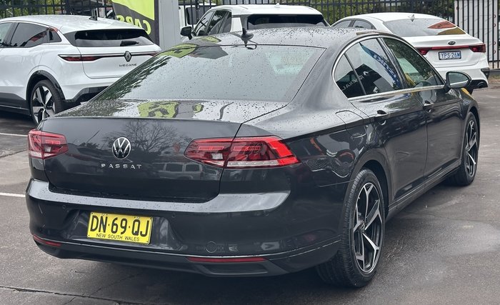 2022 Volkswagen Passat 140TSI Business