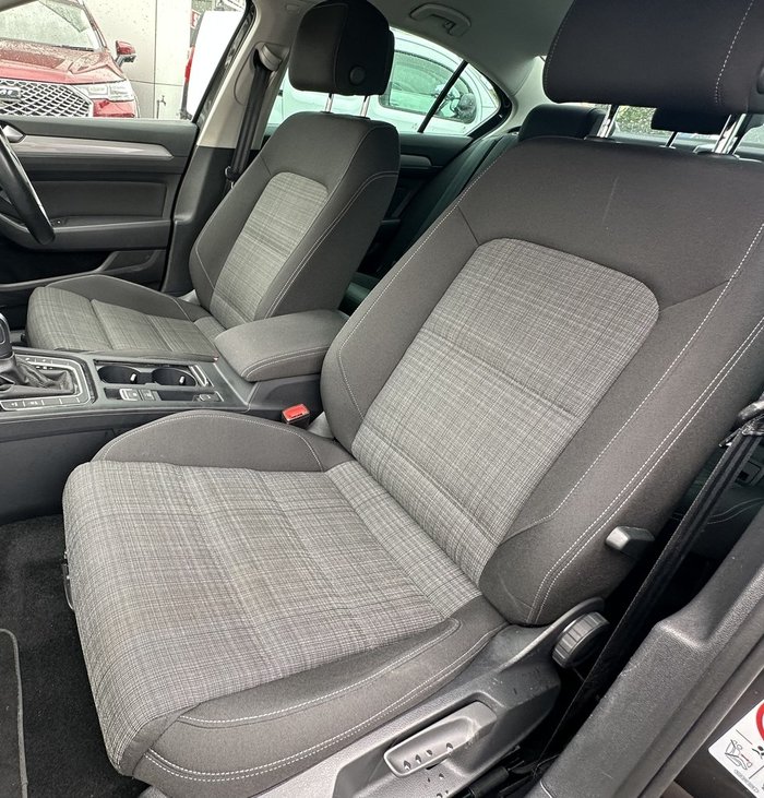 2022 Volkswagen Passat 140TSI Business