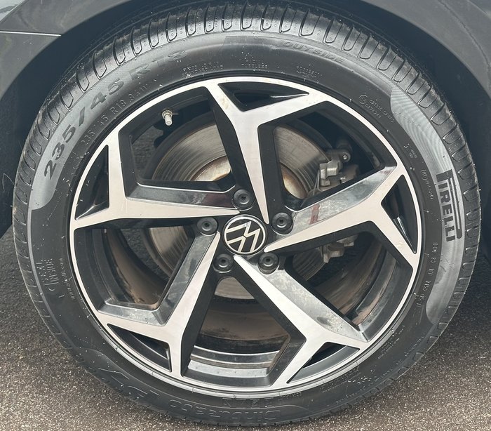 2022 Volkswagen Passat 140TSI Business