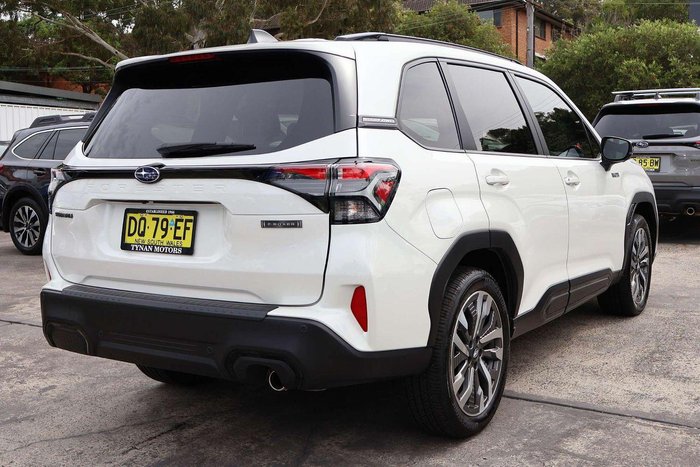 2025 Subaru Forester Hybrid Touring